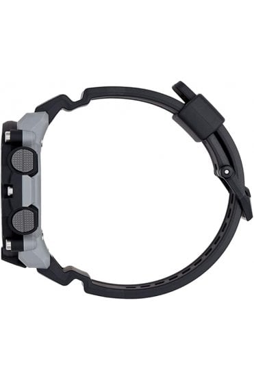 Casio G-Shock Carbon Core Guard Watch GA-2200M-1AER