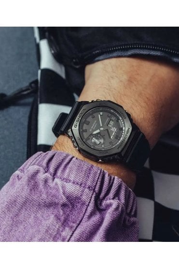 Casio G-Shock Gents Watch GM-2100BB-1AER