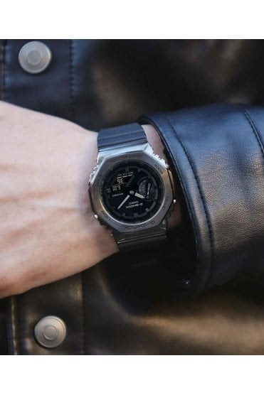 Casio G-Shock Gents Watch GM-2100BB-1AER