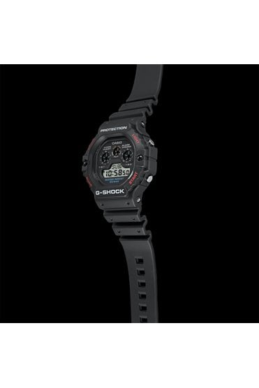 Casio Gents G-Shock Digital Watch DW-5900U-1ER