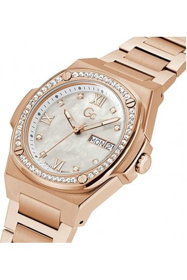 GC Ladies Coussin Watch Y98002L1