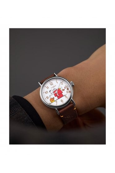 Timex Gents x Peanuts® Standard Thanksgiving 40mm Leather Strap Watch TW2W44300