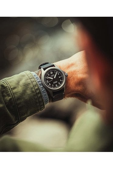 Timex Mens Expedition North Titanium Automatic Watch TW2V54000