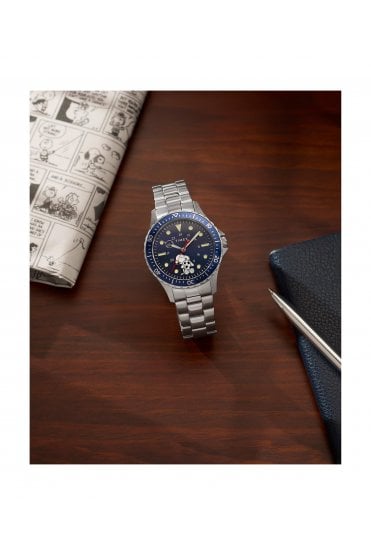 Timex Peanuts x Snoopy Soccer 41mm Stainless Steel Bracelet Watch TW2Y53900