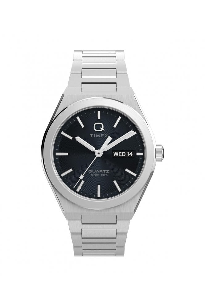 Timex  Q Gents Continental Day/Date 39mm Stainless Steel Bracelet Watch TW2Y25000
