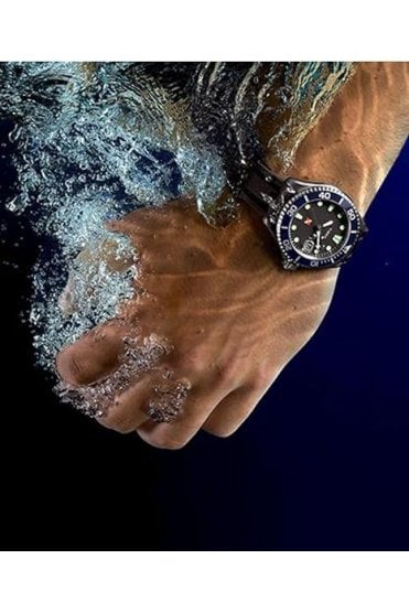 Timex TW2W21100 Tiburon Gents Automatic Rubber Strap Watch